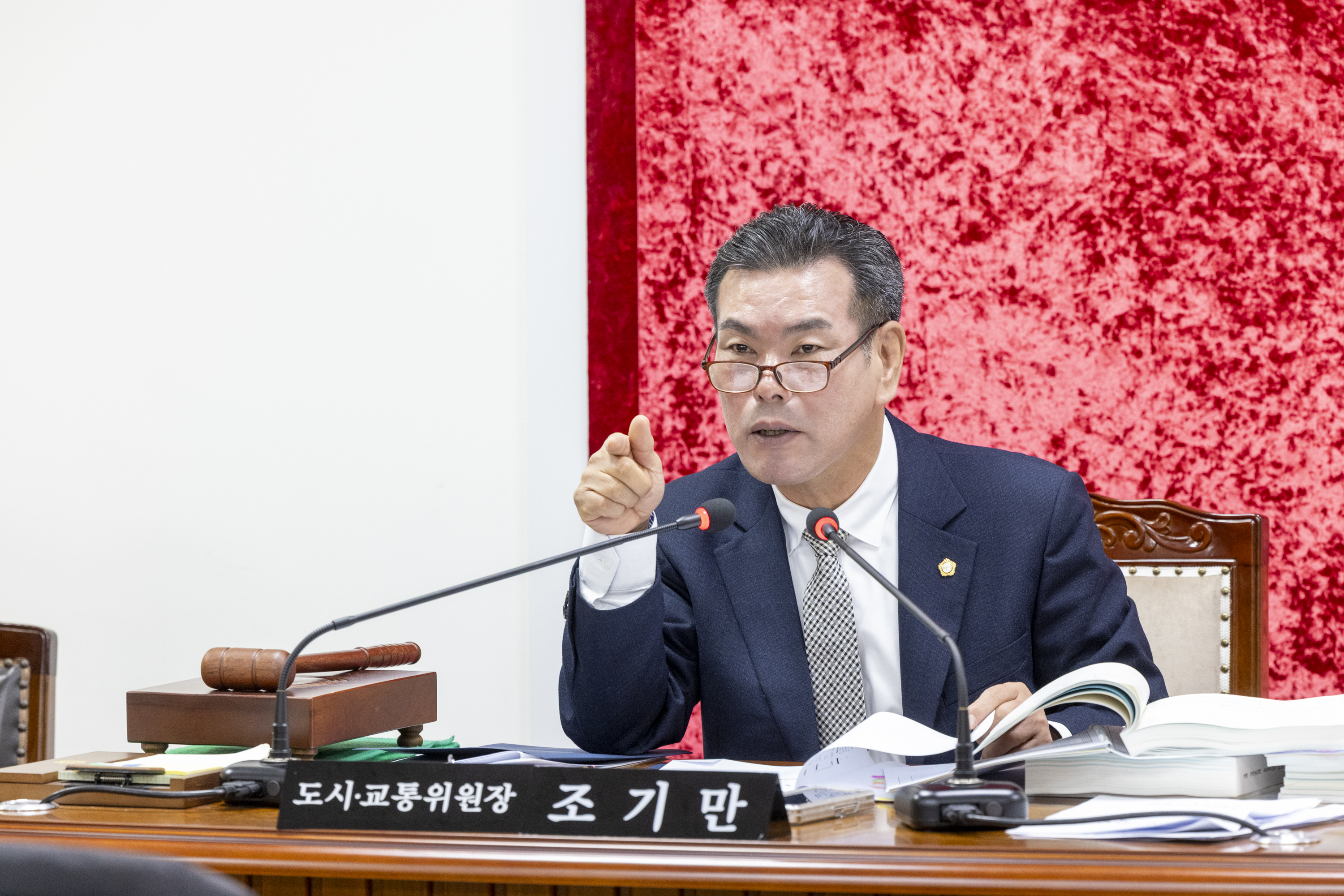 '도시교통위원회 제3차회의(제316회 제2차정례회)' 게시글의 사진(2) '20251201 도시교통위원회 제3차회의(제316회 제2차정례회) (29).jpg'