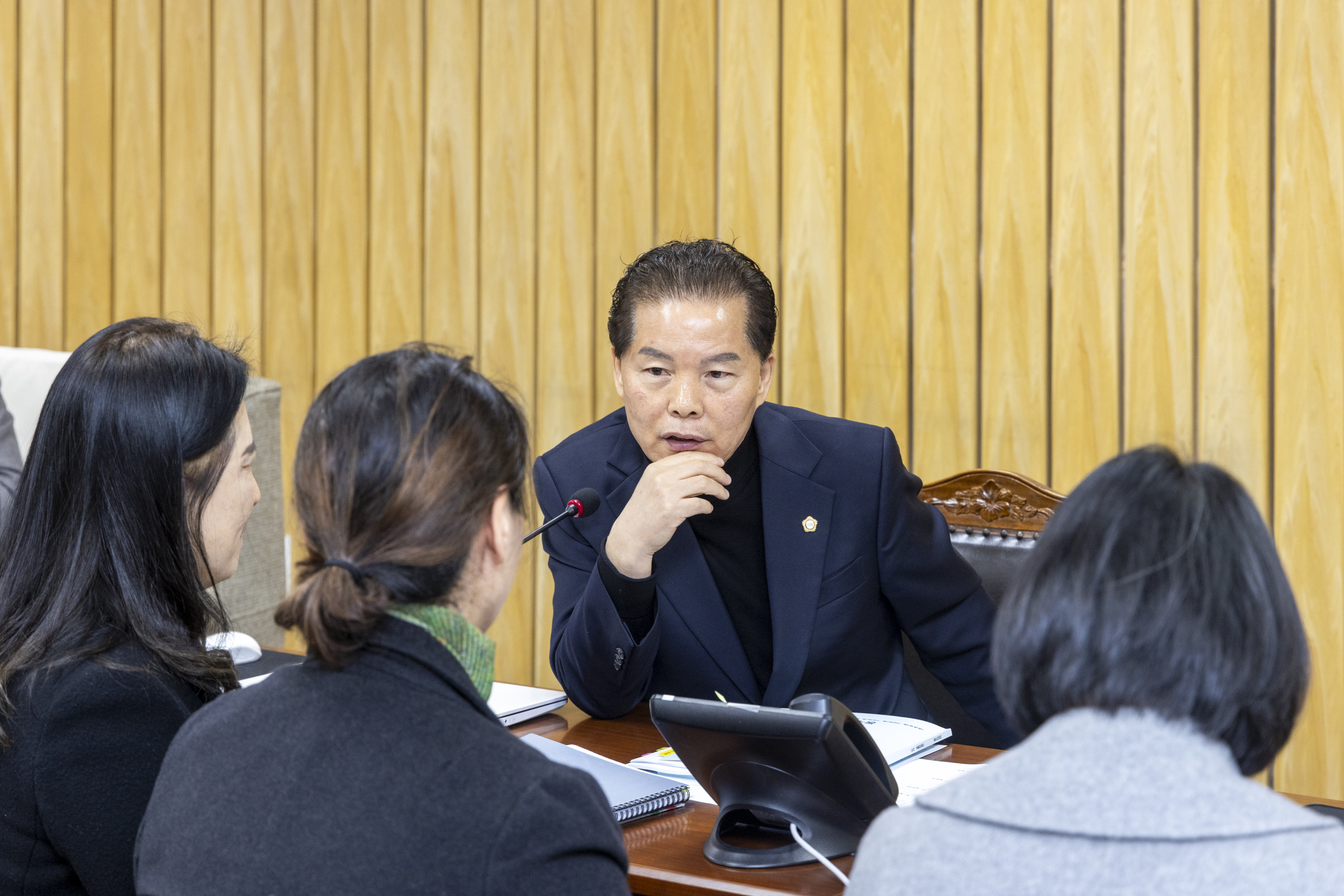'도시교통위원회 행정사무감사 제6-7차회의(제316회 제2차 정례회)' 게시글의 사진(7) '20251125-26 도시교통위원회 제6-7차회의 (26).jpg'