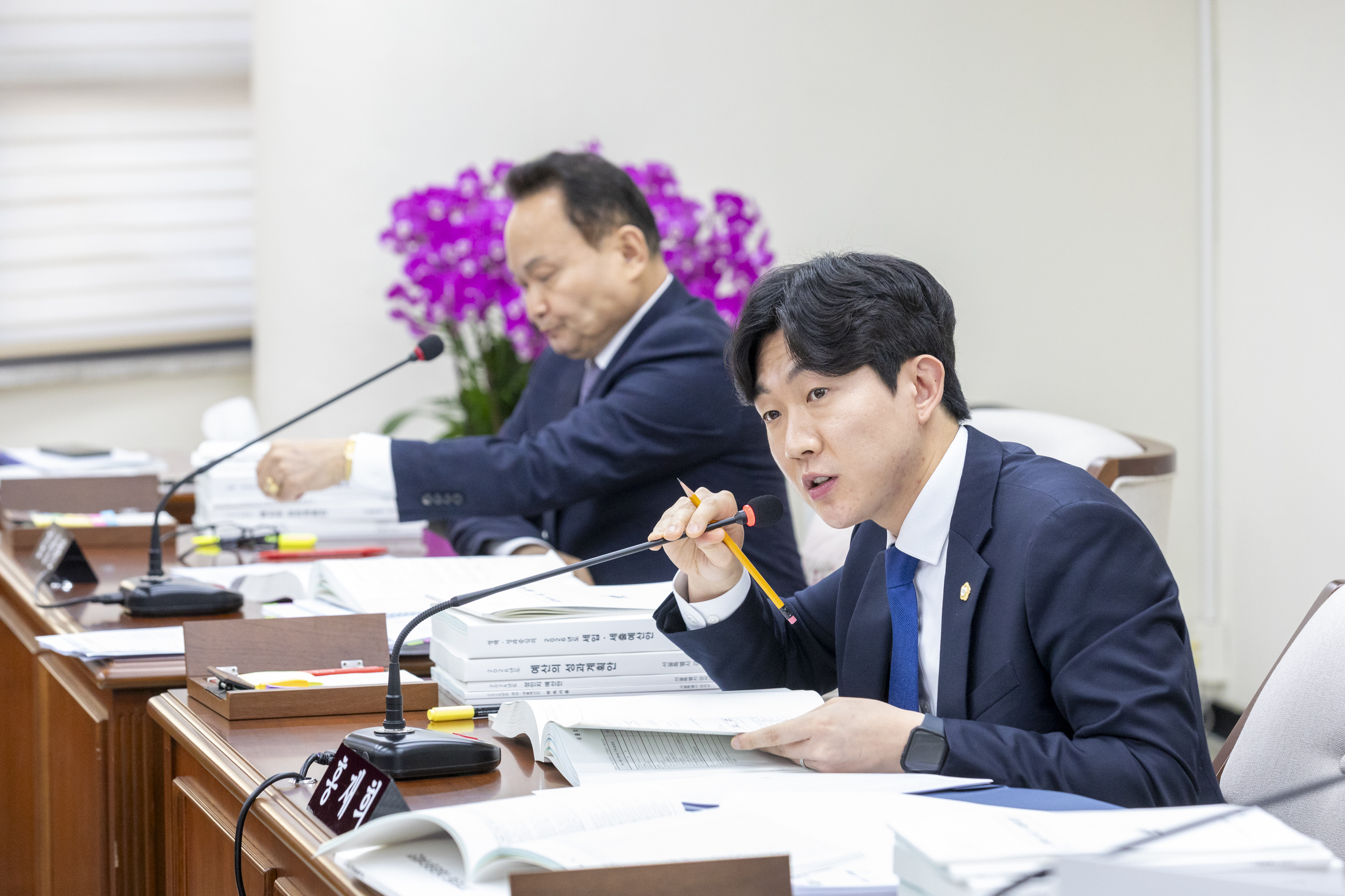 '예산결산특별위원회 제6차회의(제316회 제2차정례회)' 게시글의 사진(4) '2Z1A3214.JPG'