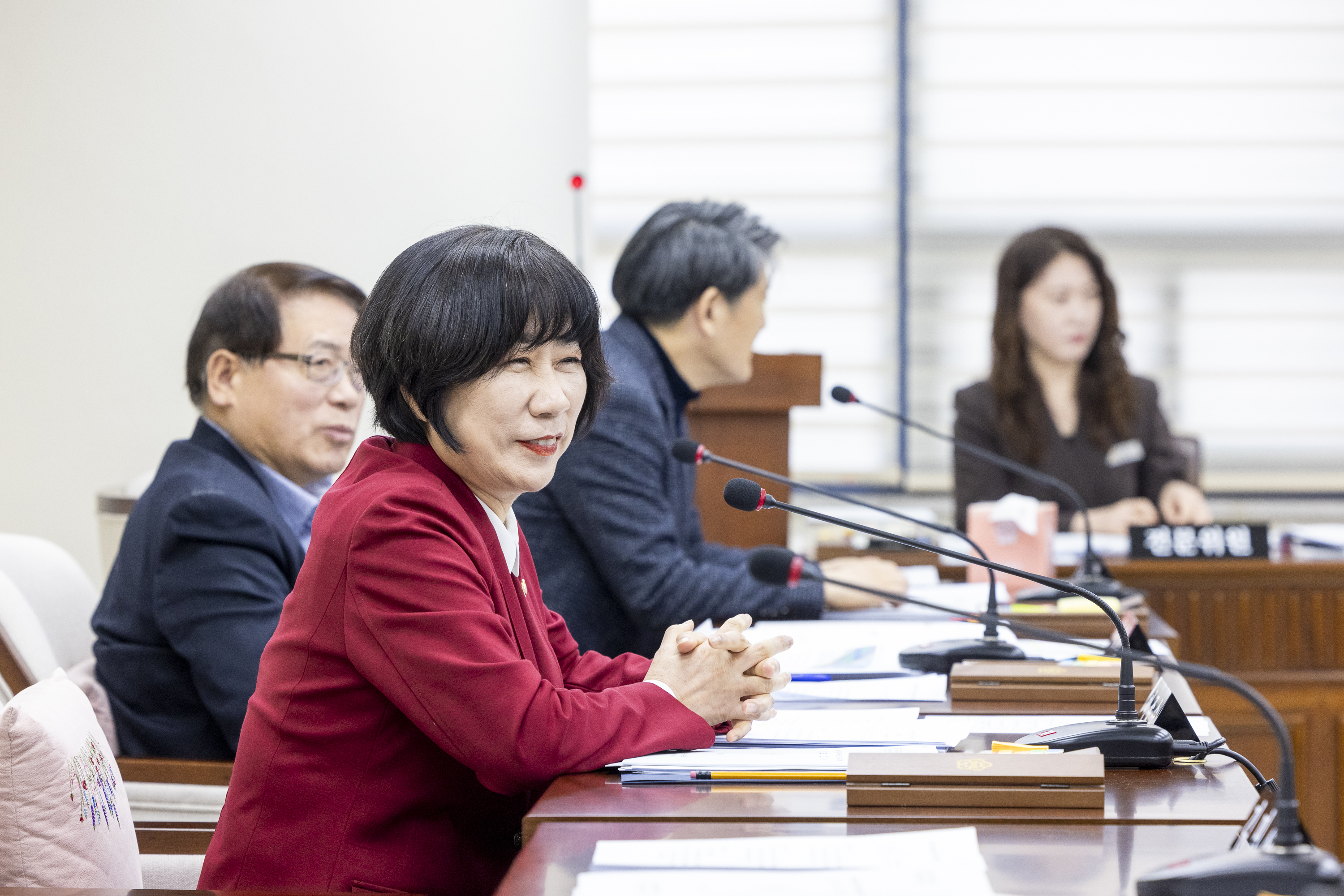 '미래복지위원회 제5차회의(제317회 임시회)' 게시글의 사진(6) '20260202 미래복지위원회 제5차회의 (72).jpg'