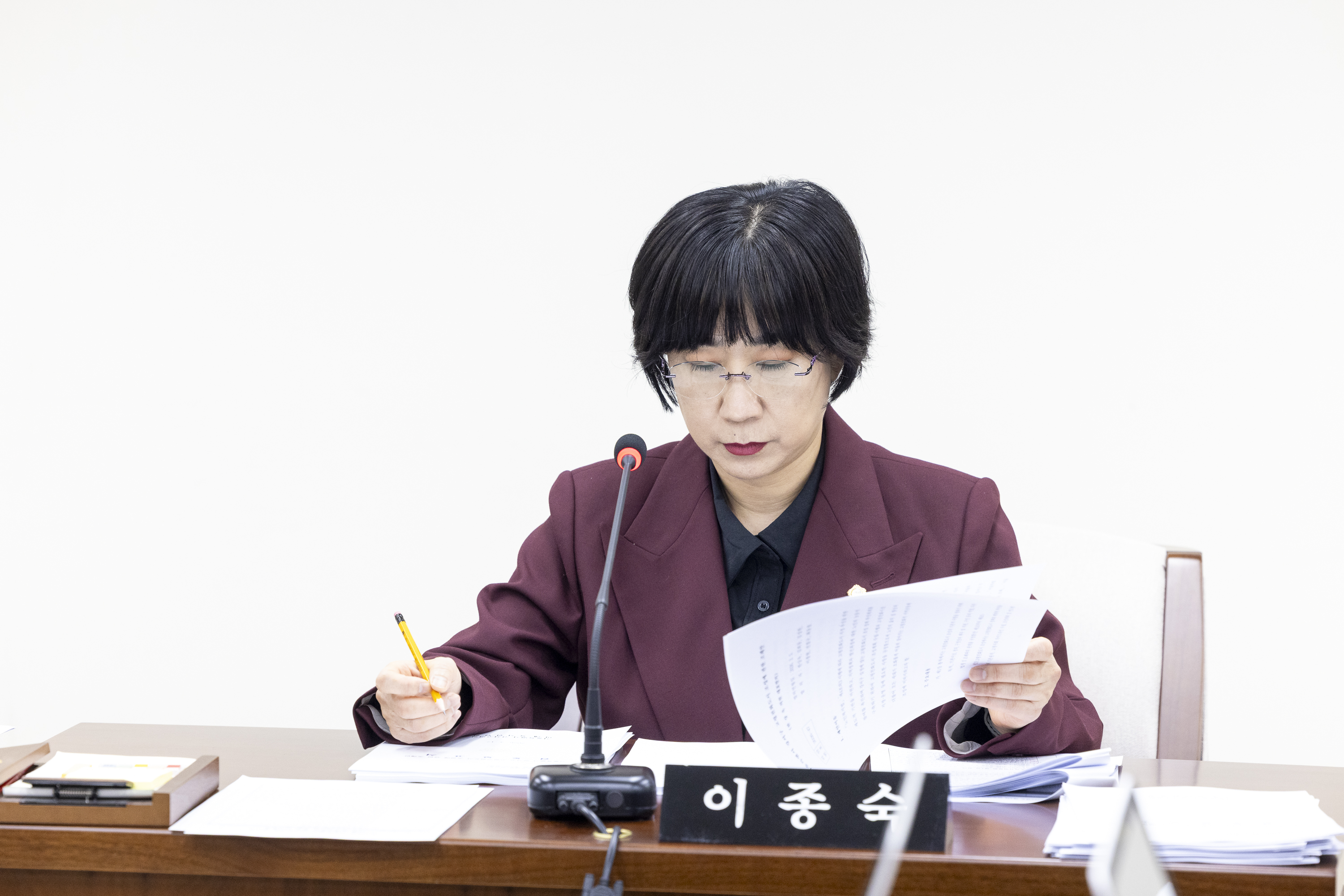 '미래복지위원회 제1차회의(제318회 임시회)' 게시글의 사진(6) '20260317 미래복지위원회 제1차회의 (71).jpg'