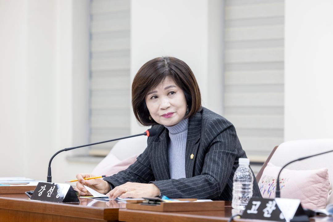 '미래복지위원회 제1-4차회의(제317회 임시회)' 게시글의 사진(5) '20260129 미래복지위원회 제3차회의 (21).jpg'