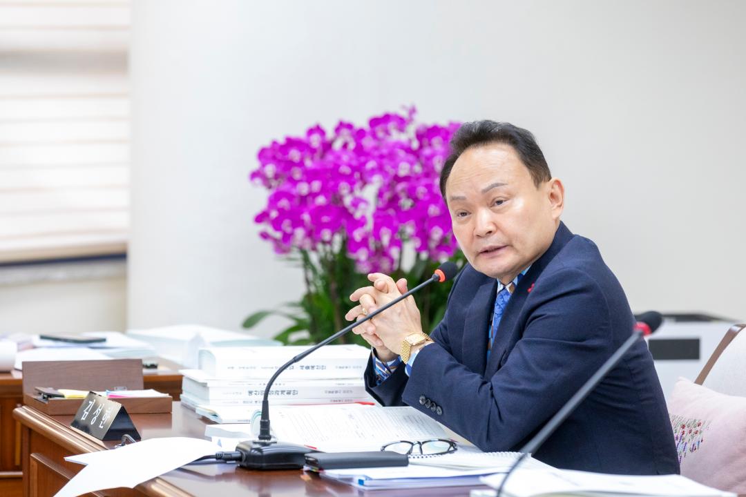 '예산결산특별위원회 제3차회의(제316회 제2차정례회) (1)' 게시글의 사진(4) '20251209 예산결산특별위원회 제3차회의(제316회 제2차정례회) (44).jpg'