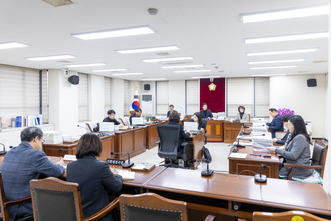 '예산결산특별위원회 제11차회의(제316회 제2차정례회)' 게시글의 사진(1) '_68A3564.JPG'