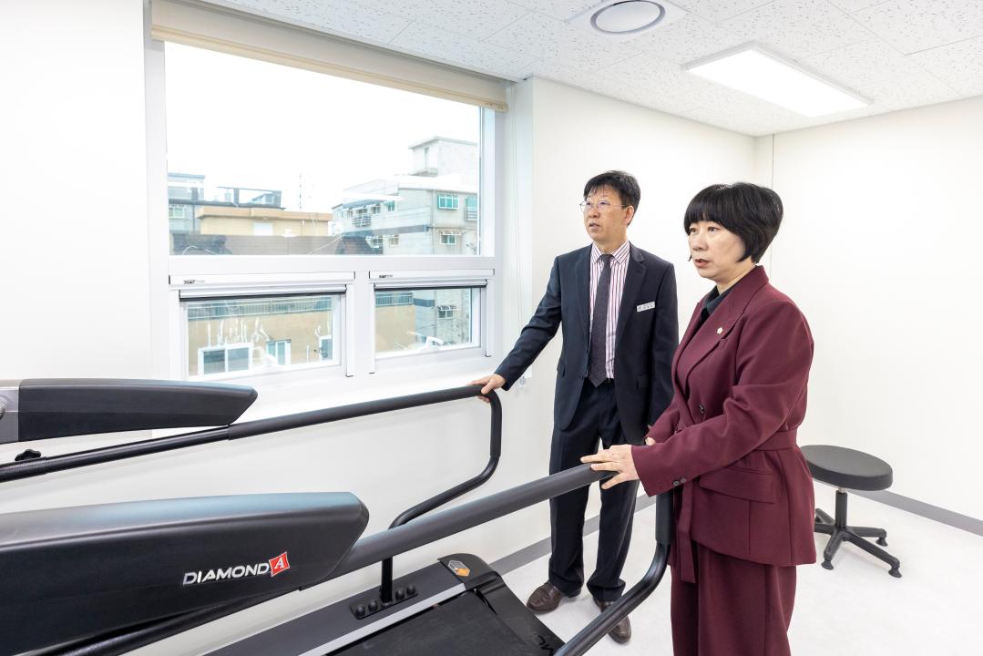'미래복지위원회 현장방문-강서구보훈회관(제318 임시회)' 게시글의 사진(7) '20260318 미래복지현장방문-보훈회관 (26).jpg'