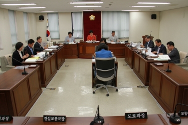 제233회 임시회 예산결산특별위원회 제3차 회의 